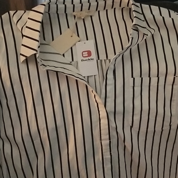 Brand new tunic top - Picture 3 of 12